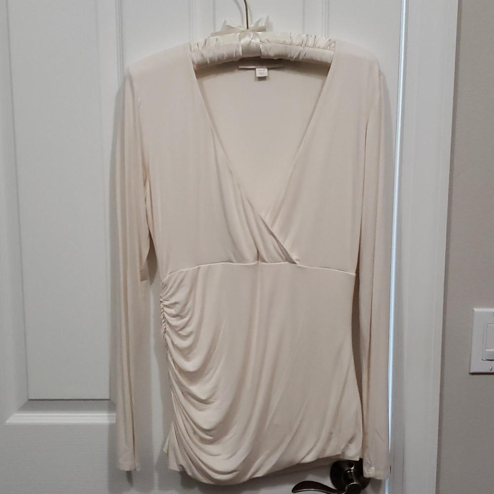 Boston Proper Vneck, ruched, long sleeve top,cream
